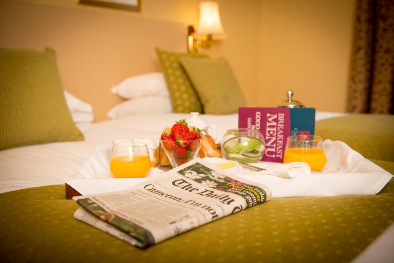 Glen-Yr-Afon House Hotel Аск Екстер'єр фото